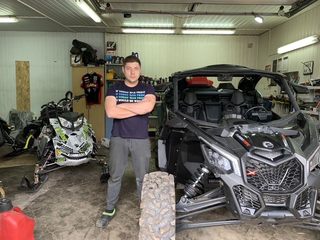 Команда MOTODOCTOR в сервисе